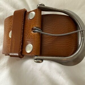 Vintage 1990s Woman’s Brown Leather Belt